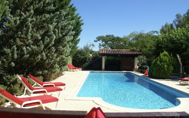 Modern Villa in Lorgues with Private Pool