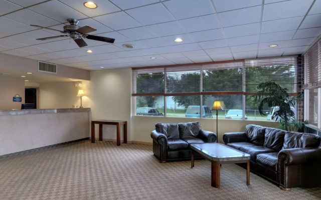 Rodeway Inn Silver Springs - Ocala East
