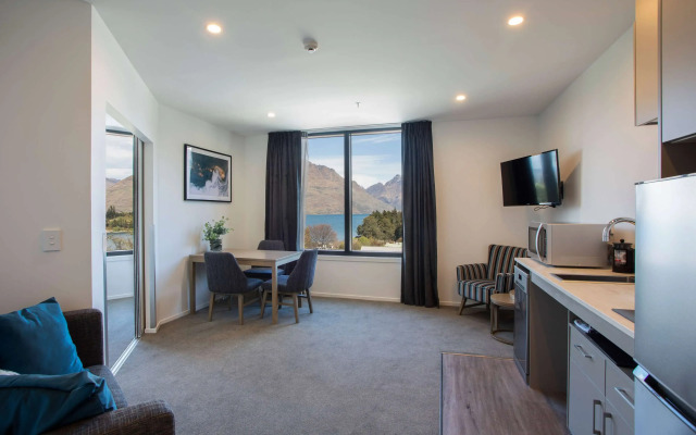 Ramada by Wyndham Queenstown Central