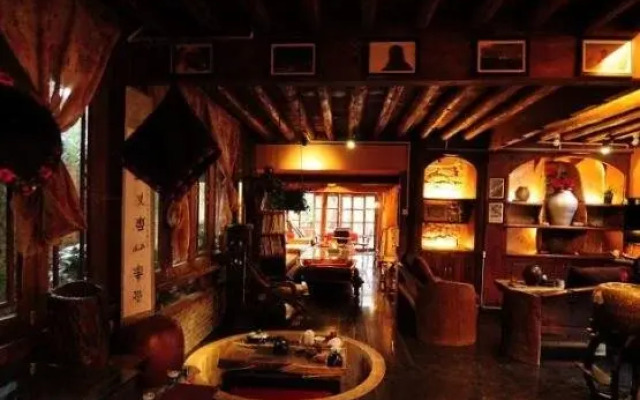 Lijiang Mingyuan Boutique Inn