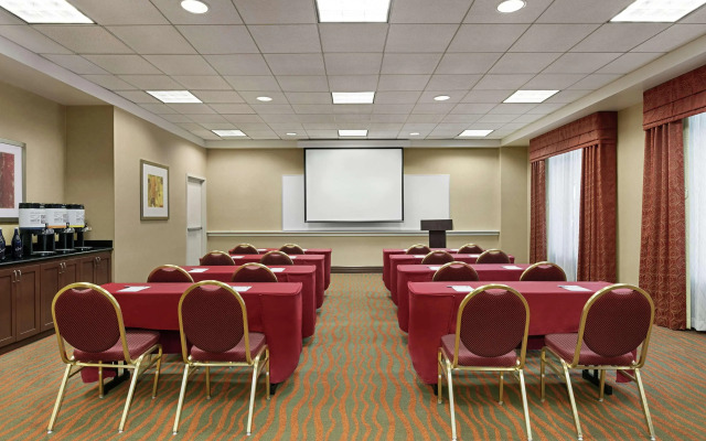 Hampton Inn Washington-Dulles Int'l Airport South