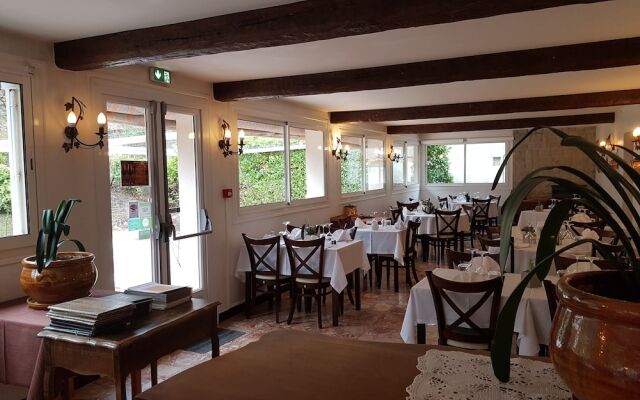 Hôtel Restaurant Le Lachens