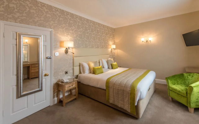 The Royal & Fortescue