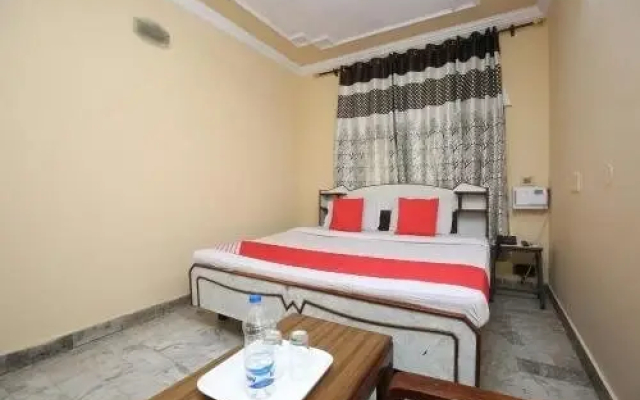 Hotel Vikrant by OYO Rooms