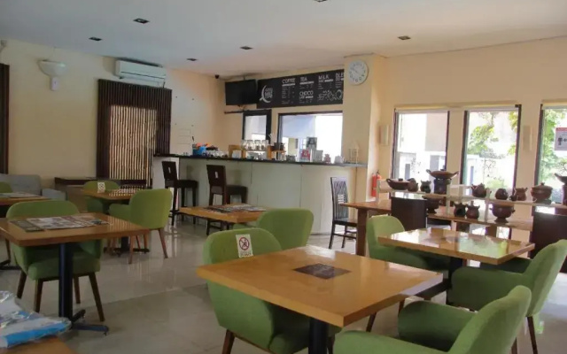 Metro Suite Hotel Jababeka