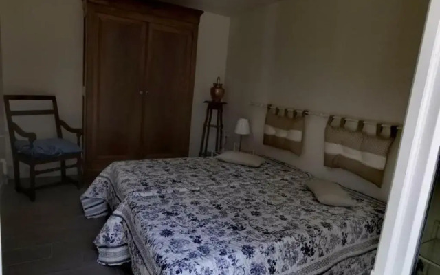 Gîte Huisseau-sur-Cosson, 3 pièces, 4 personnes - FR-1-491-287