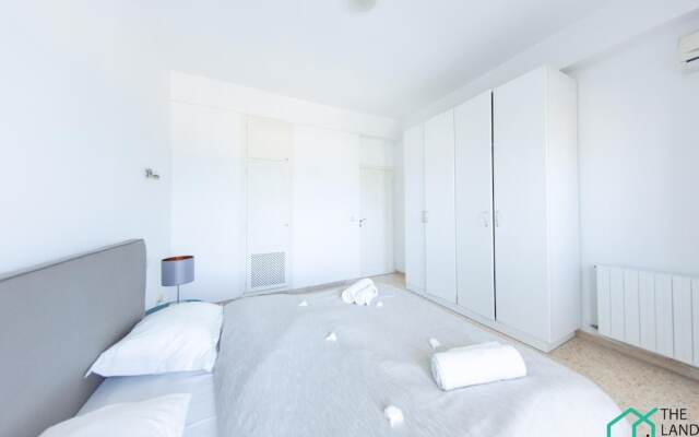 The Perfect View 2bds apt in Heart of Marsa Plage