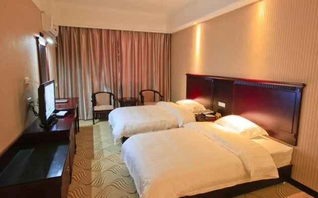 Yangshuo Huaxiangmanting Xijie Hotel