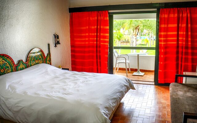 Assam Hotel