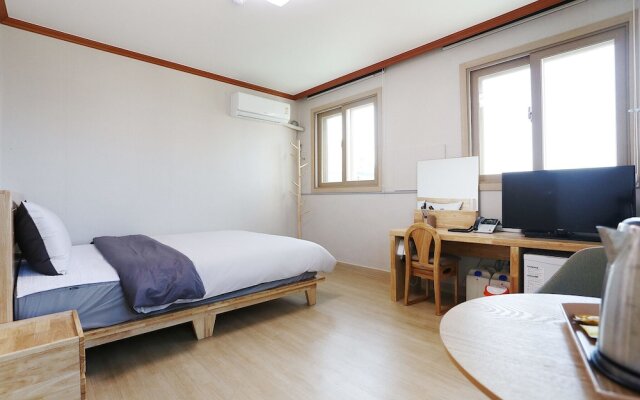 Oceanview Motel Sokcho