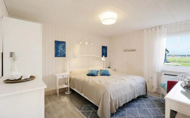 Nice Home in Zerpenschleuse With 2 Bedrooms and Wifi