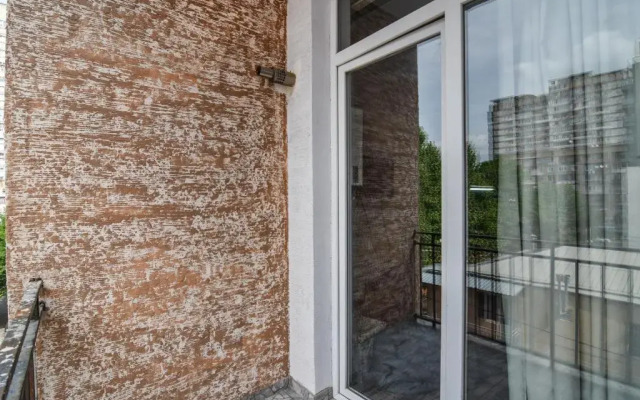 Ioseliani's Home