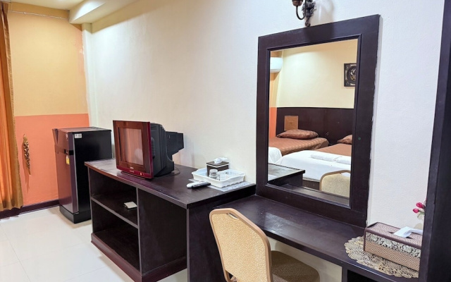 Nongbua Greenview Hotel