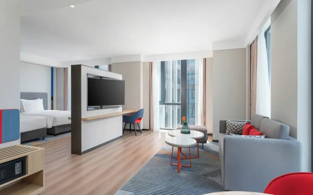 Holiday Inn Express Xi An Daxing by IHG