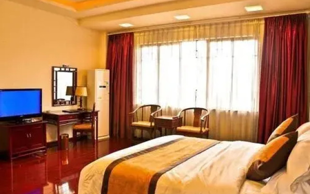 Yifeicui Villa Hotel - Tengchong