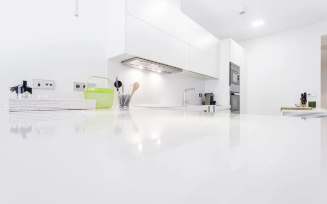 Velazquez Apartments by FlatSweetHome