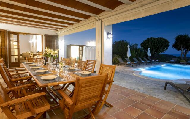 Villa in Ibiza Town, sleeps 12/14 - Can Monte