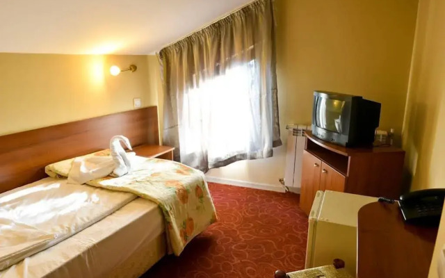 Hotel St. George Pobedonosets