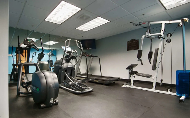 AmericInn by Wyndham Woodstock IL