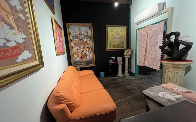 64 Sweet Home Dusit Bkk