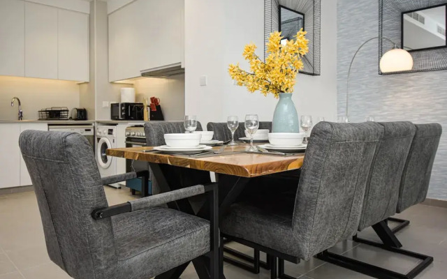 Elegant 3 BR Dubai South