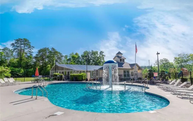 Brother Bear - Three Bedroom Condo