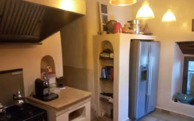 Marrakesh 6-bed Housing Authentic Berber