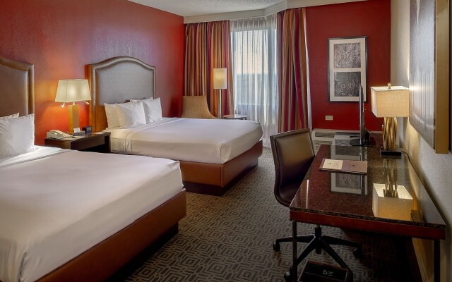 DoubleTree by Hilton Hotel St. Louis - Chesterfield