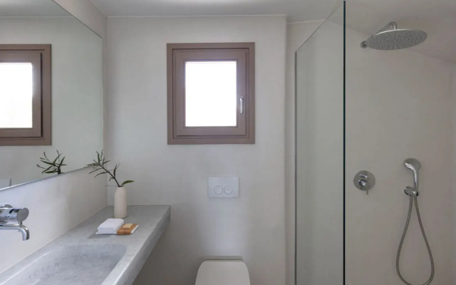 Ammothines Cycladic Suites
