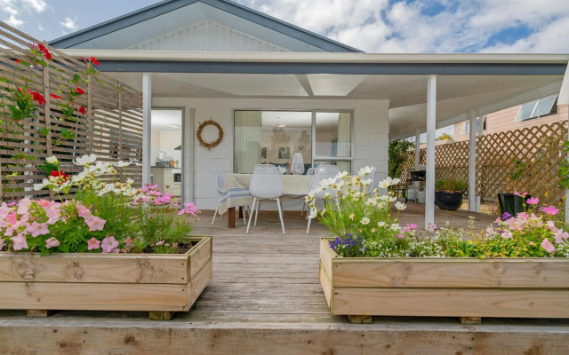 Park Drive - Whangamata Holiday Home