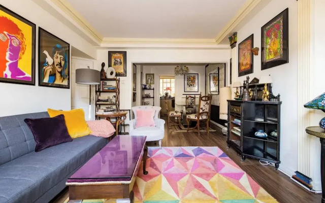 Mayfair 3-bed 5-guest Berkeley Square 1729 House