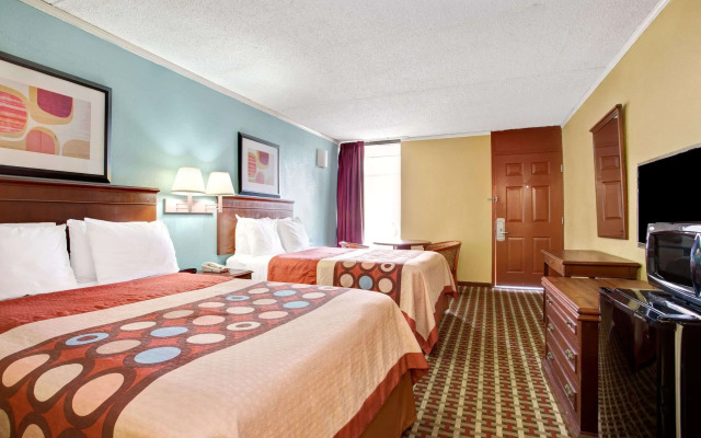 Super 8 by Wyndham Raleigh Downtown