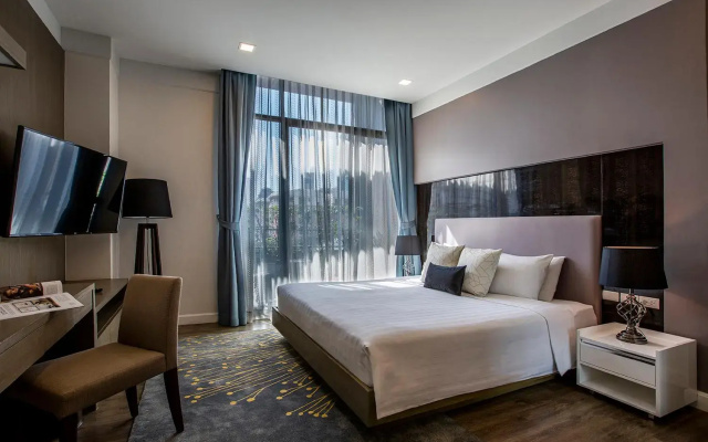 Metropolis Suites Bangkok, Tapestry Collection by Hilton