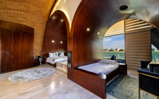 Nirvana Retreat