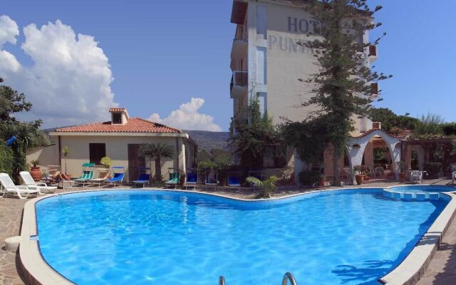 Hotel Punta Faro