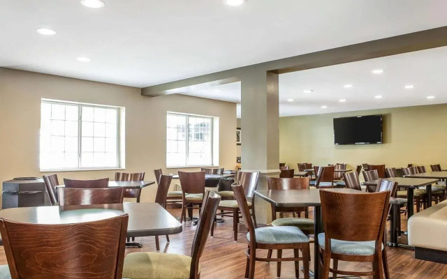 LeConte Hotel & Convention Center, an Ascend Collection Hotel