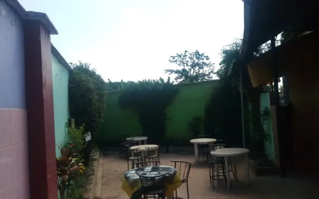 Inoi Bar & Restaurant