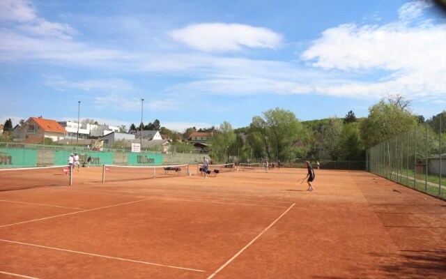 Hotel Centercourt