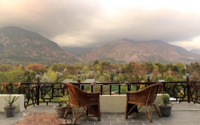 Blossoms Village Resort