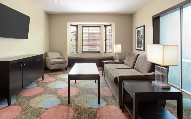 Staybridge Suites Sacramento - Folsom by IHG