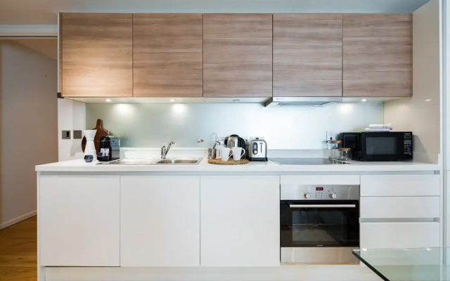 Hyde Park Luxe
