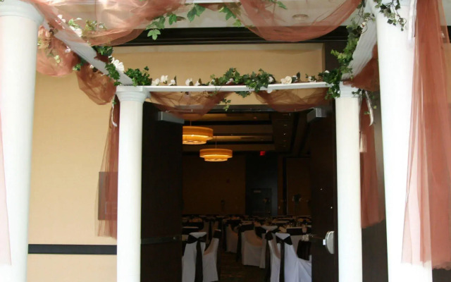 Holiday Inn Virginia Beach - Norfolk by IHG