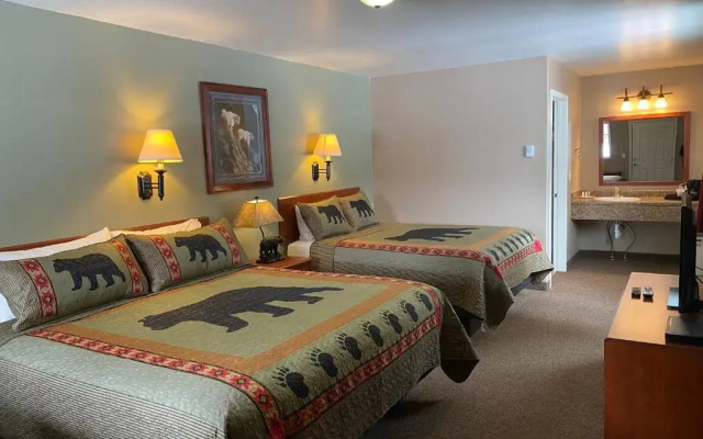 Antlers Lodge