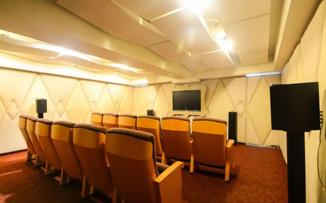 Extremeli Suites Manila powered by Cocotel