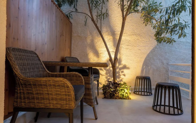 Arancia Elegant Rooms and Suites