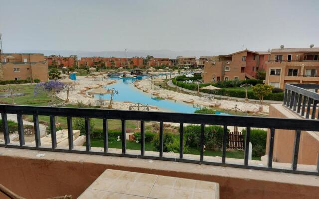 Marina Wadi Degla Villa Duplex 4 Bedrooms