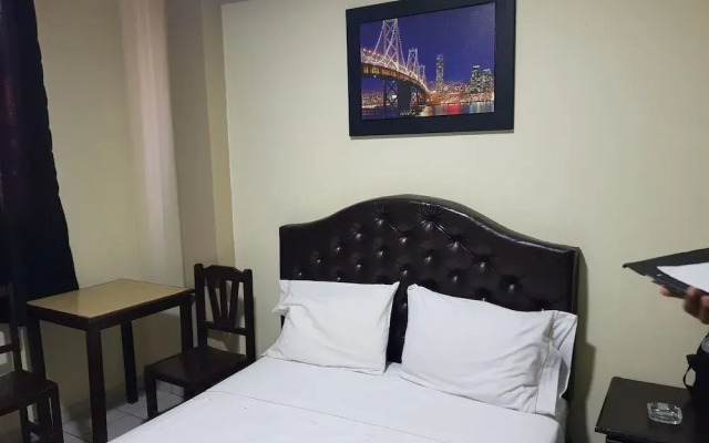 Hostal Lima Norte