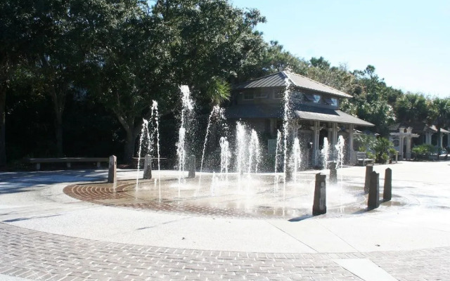 Breakers 112 by RedAwning