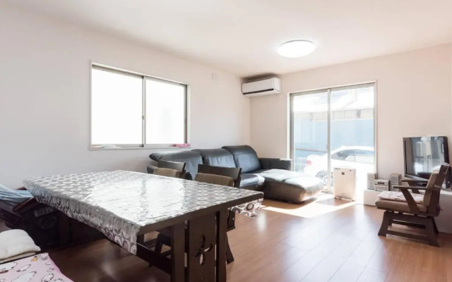 Hinode House