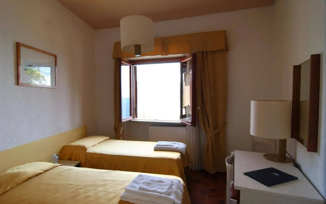 King's Residence Hotel